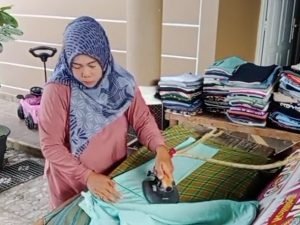 Viral! Jasa Setrika Keliling ke Rumah, Peluang Bisnis Kreatif yang Raup Untung