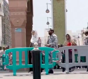 Viral! Wanita Tampar Petugas Keamanan di Masjid Nabawi, Begini Kelanjutannya